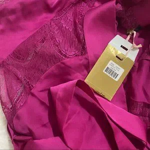 Kimono Court Agent Provocateur Soirée Emie - Couleur Rose Soie - Taille S/M Neuf Avec étiquettes